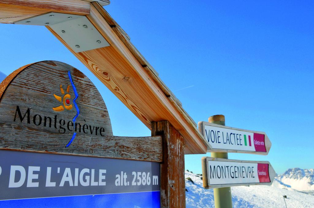 Vtf Le Grand Hotel Montgenevre Exterior photo